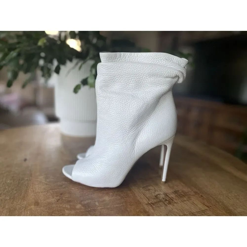 Burberry Italy White Leather Peep Toe Slouch Booties Stiletto Heels